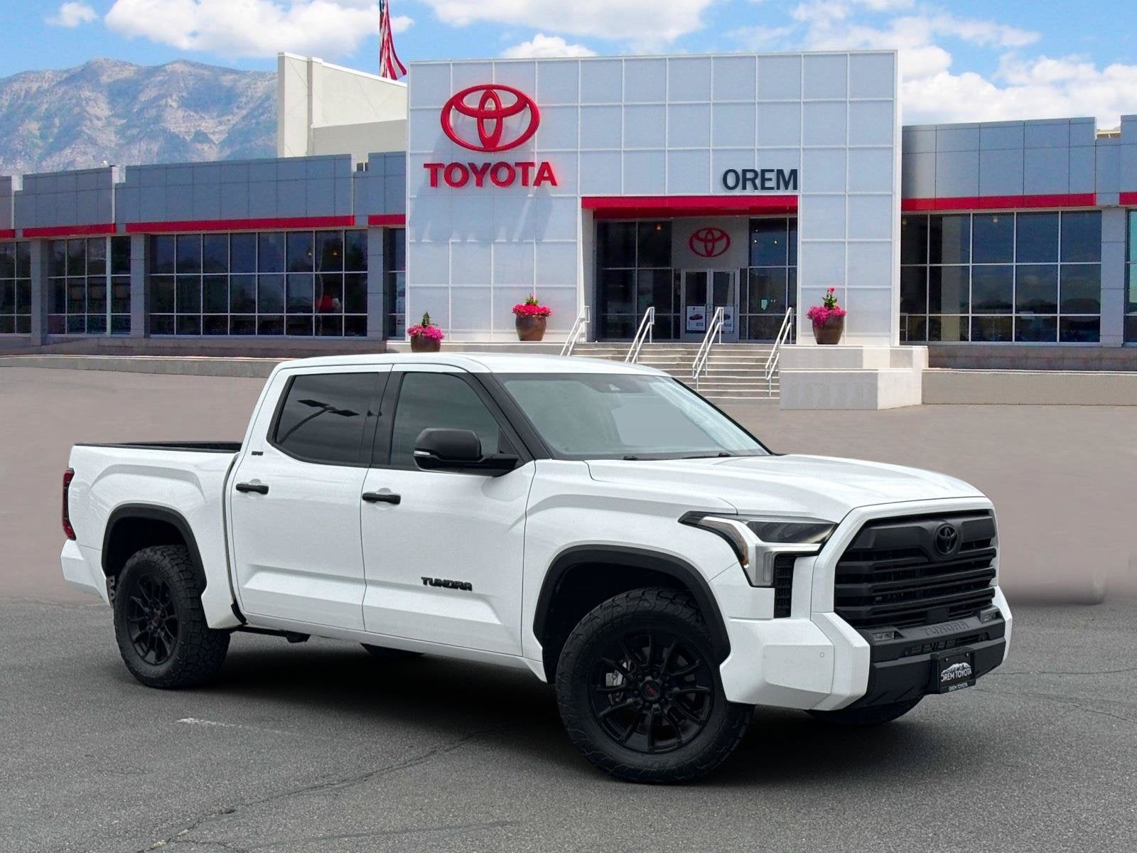 2023 Toyota TUNDRA 4X4