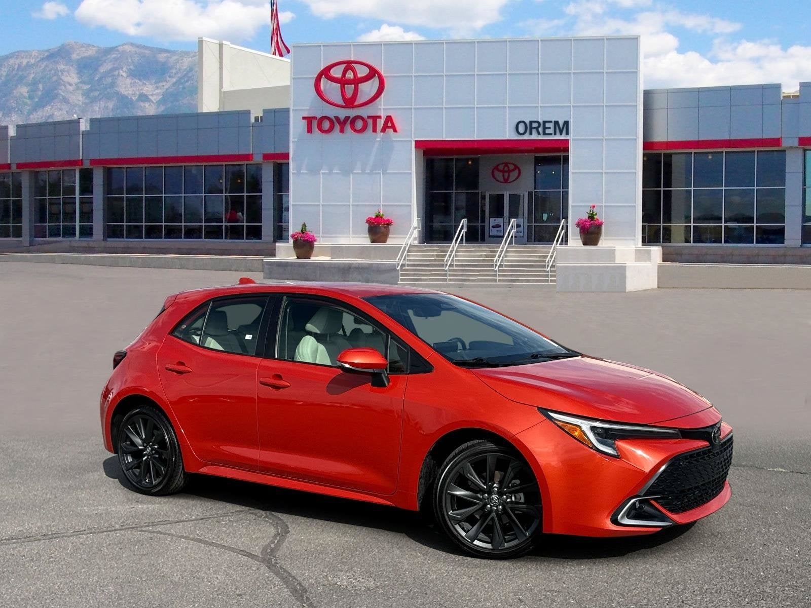 2025 Toyota COROLLA HATCHBACK